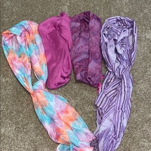 Women’s scarves bundle